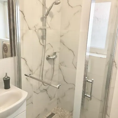 33 Blisko Plazy Aparthotel Zoppot