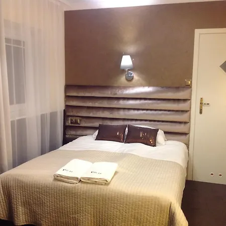 Apartahotel 33 Blisko Plazy