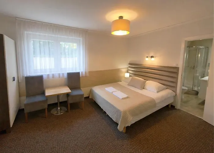 Hotel apartamentowy 33 Blisko Plaży 3*