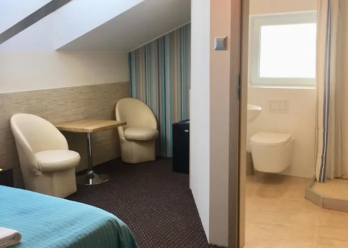 33 Blisko Plazy アパートホテル ソポト