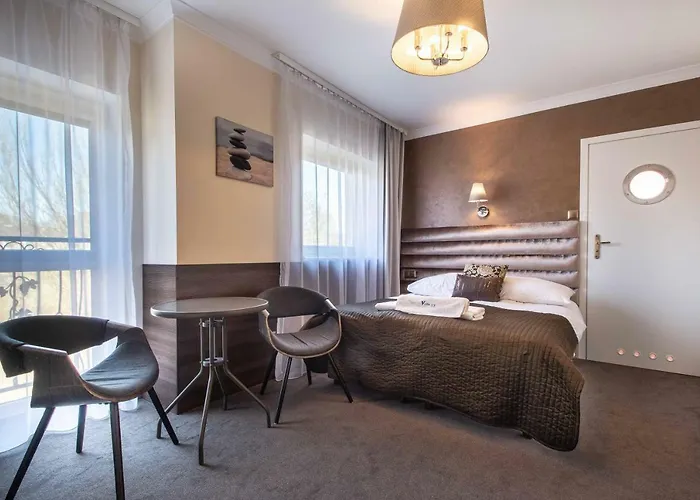 33 Blisko Plazy Апарт-отель